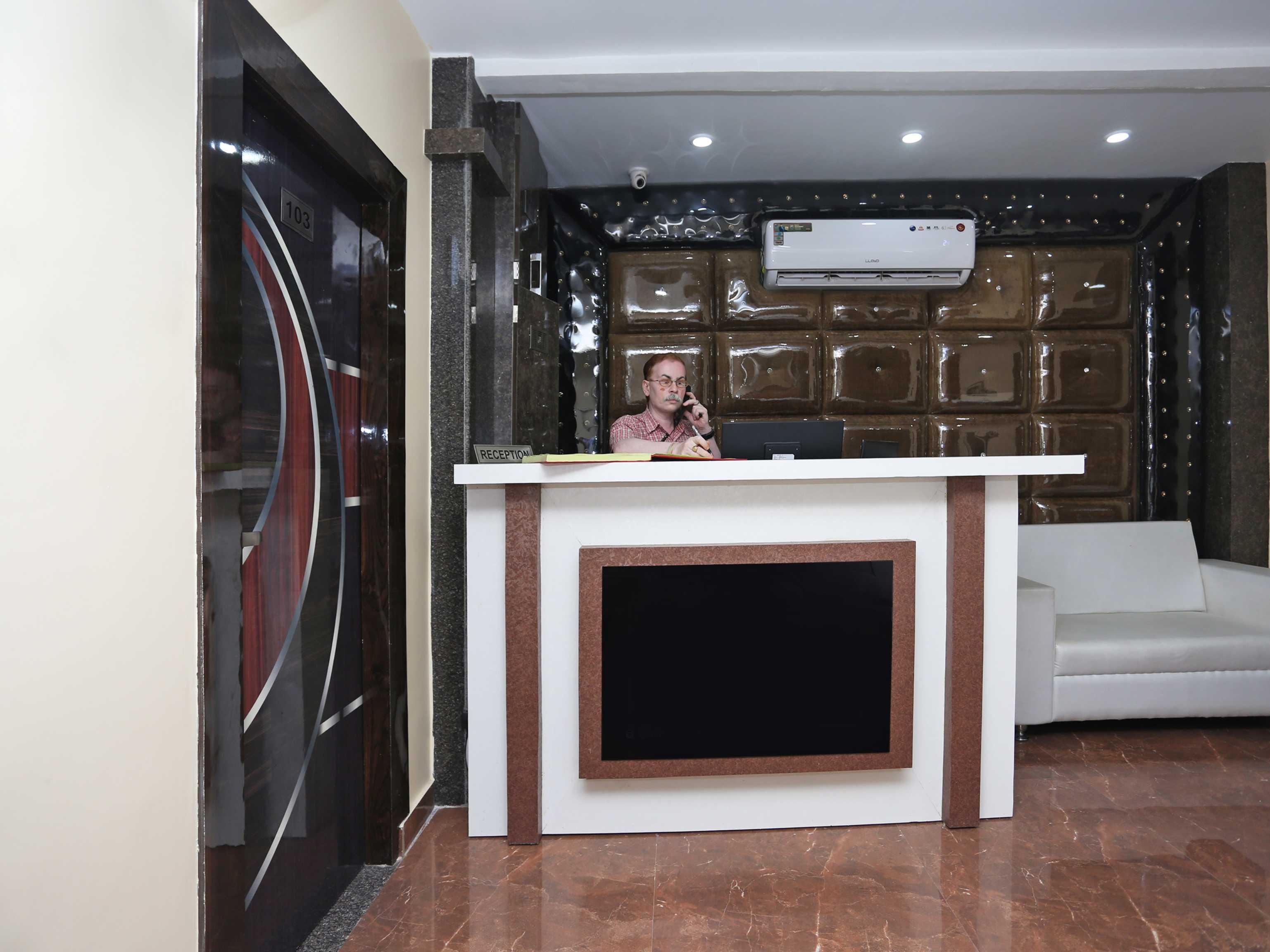 Hotel Fabexpress Gs Residency
